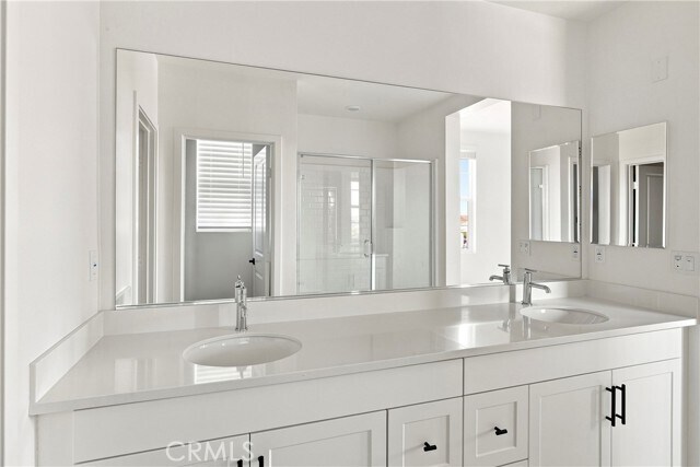 Building Photo - 12903 Paradiso Dr