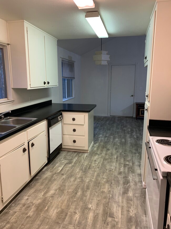 Building Photo - 14424 Wycliff Way