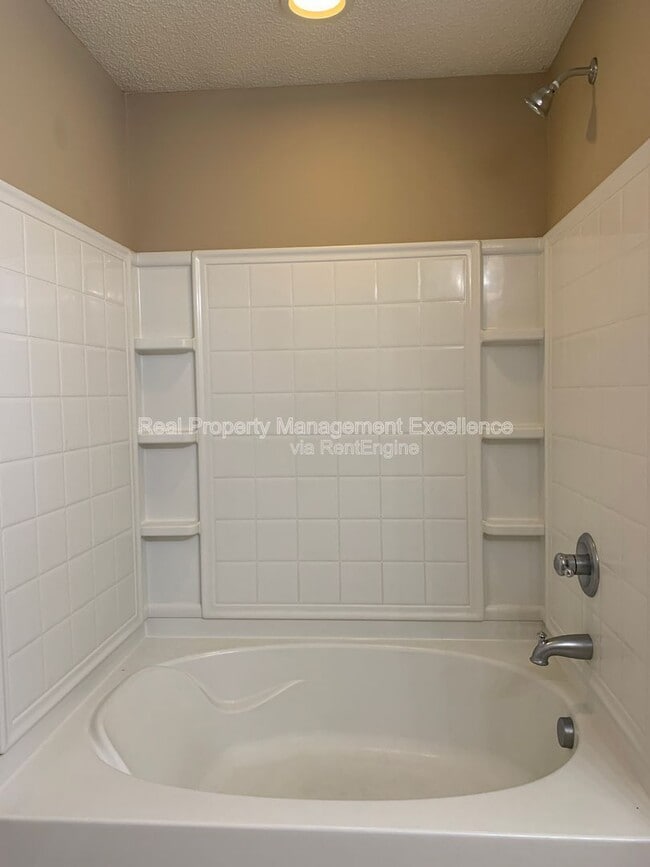 Building Photo - 3124 Mackinac Island Ln