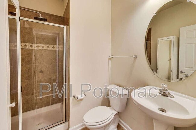 Building Photo - 2133 Little Sorrel Way