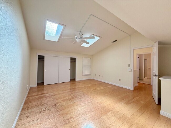 Building Photo - 3 Bedroom Condo in the Highly Desirable Fountain Grove 55+ Gated Community North Napa