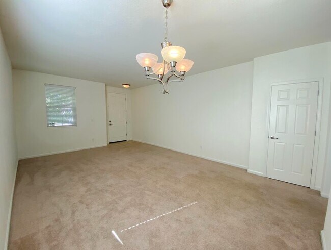 Building Photo - 436 Jacobs Dr