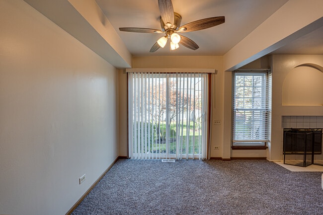 Building Photo - 196 Park Ridge Ln
