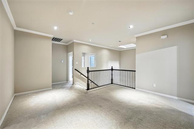 Building Photo - 1008 Colonial Dr