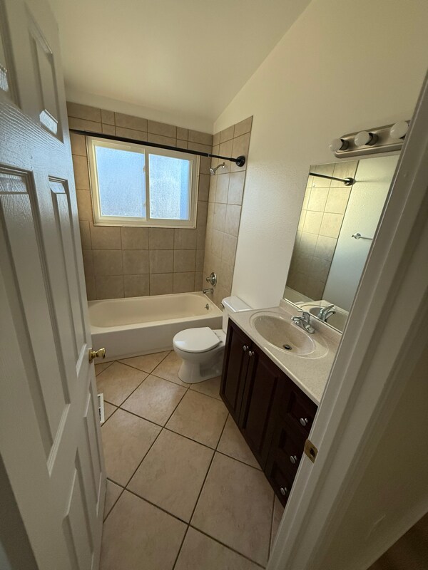 Building Photo - 5380 S Prescott St