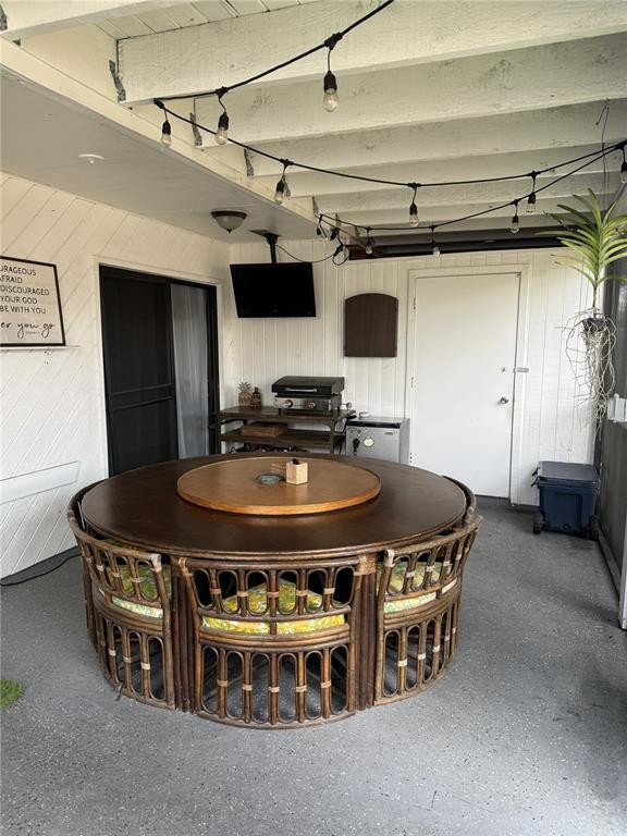 Building Photo - 2379 Flamingo Way