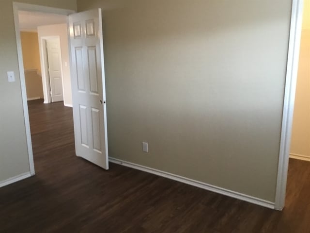 Building Photo - 25018 Longbranch Run