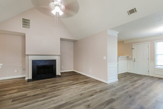 Building Photo - 11772 Registry Blvd