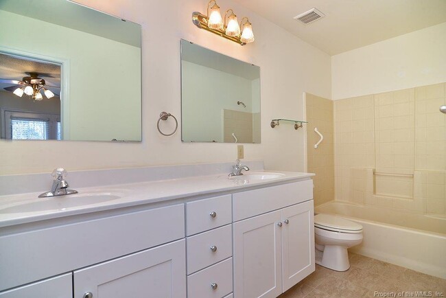 Building Photo - 5339 Aden Ct