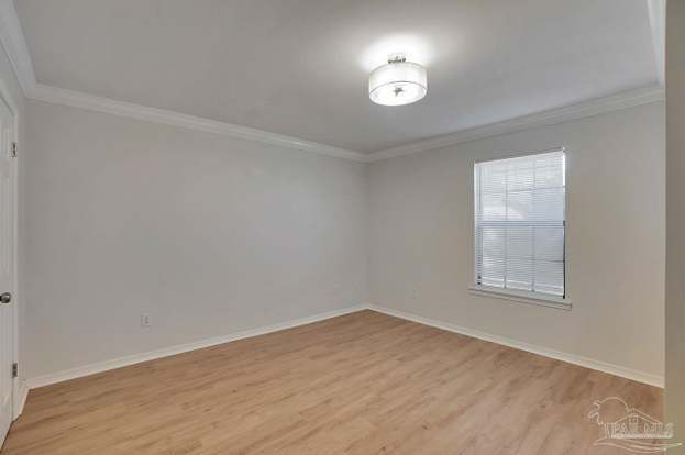 Building Photo - 10601 Silver Creek Dr