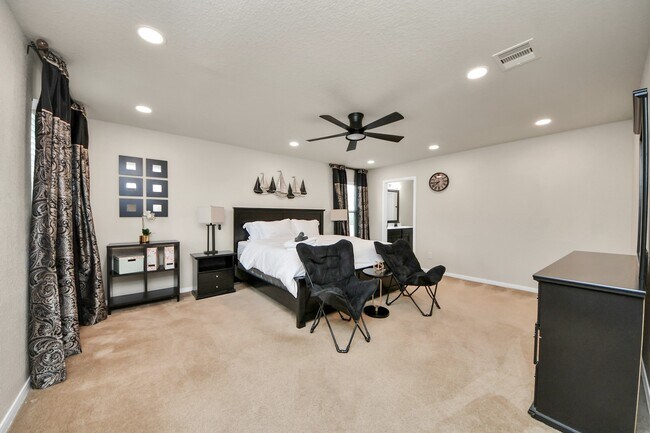 Building Photo - 15806 Winter Cypress Wy