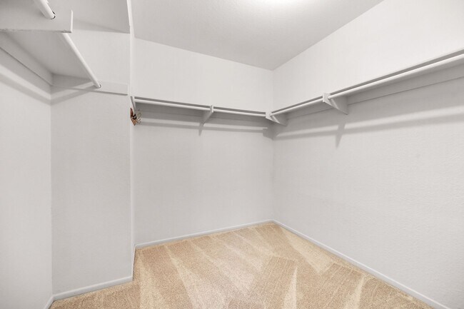 Building Photo - 12030 Via Felicia