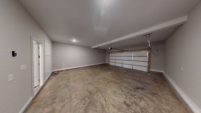 Building Photo - 2075 Ireland Wy