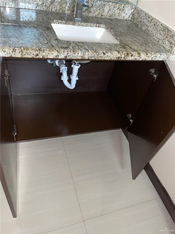 Building Photo - 2200 S 10th St