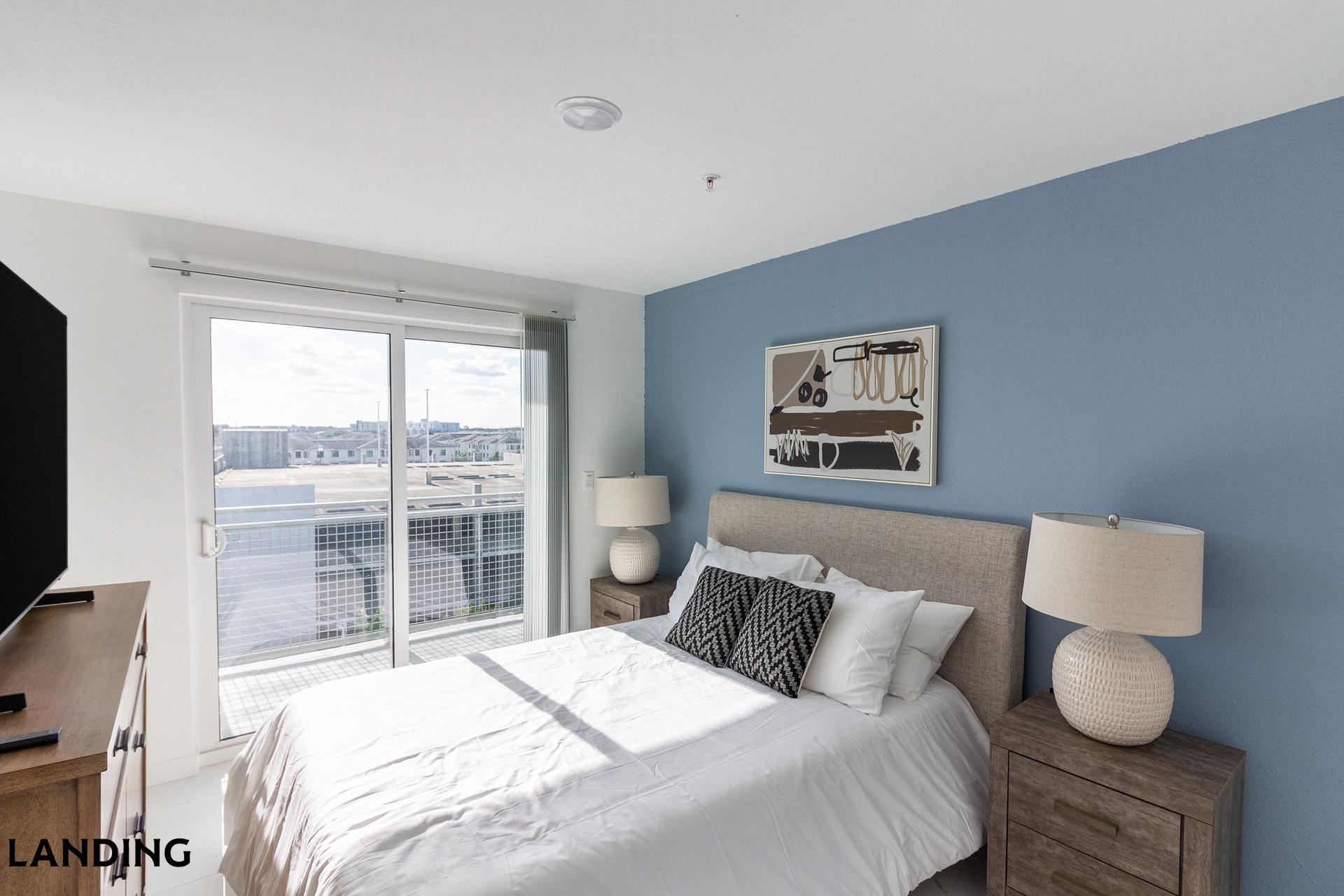 Building Photo - 25850 SW 140th Ct