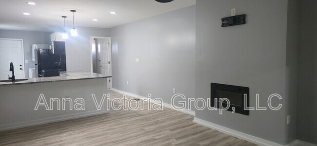 Building Photo - 203 N Carey St