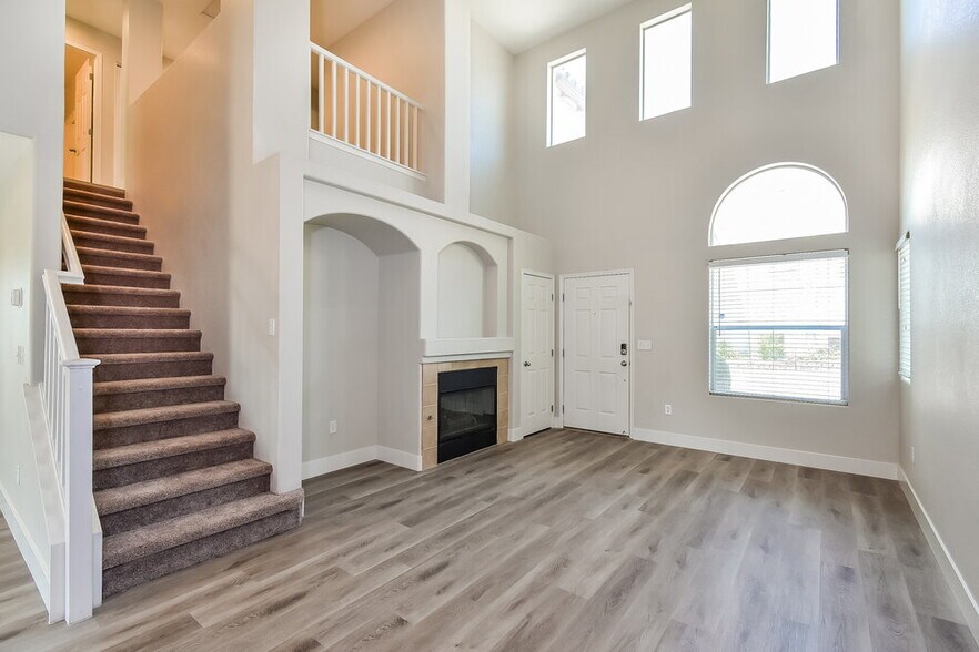 Building Photo - 10424 Concetta Ave