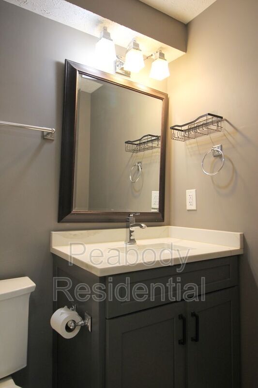 Building Photo - 11916 Fieldthorn Ct