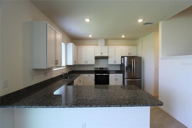 Building Photo - 10915 Bluestem Cv
