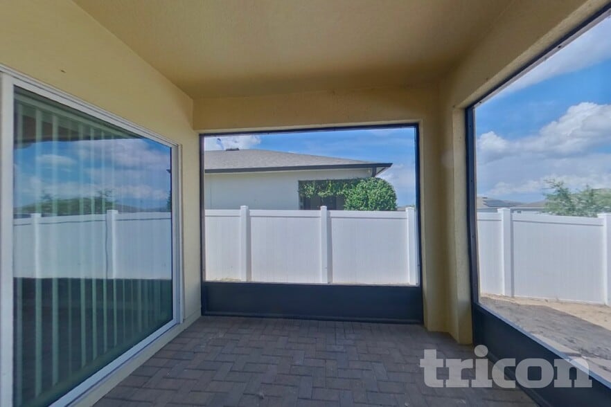 Building Photo - 417 Kestrel Dr