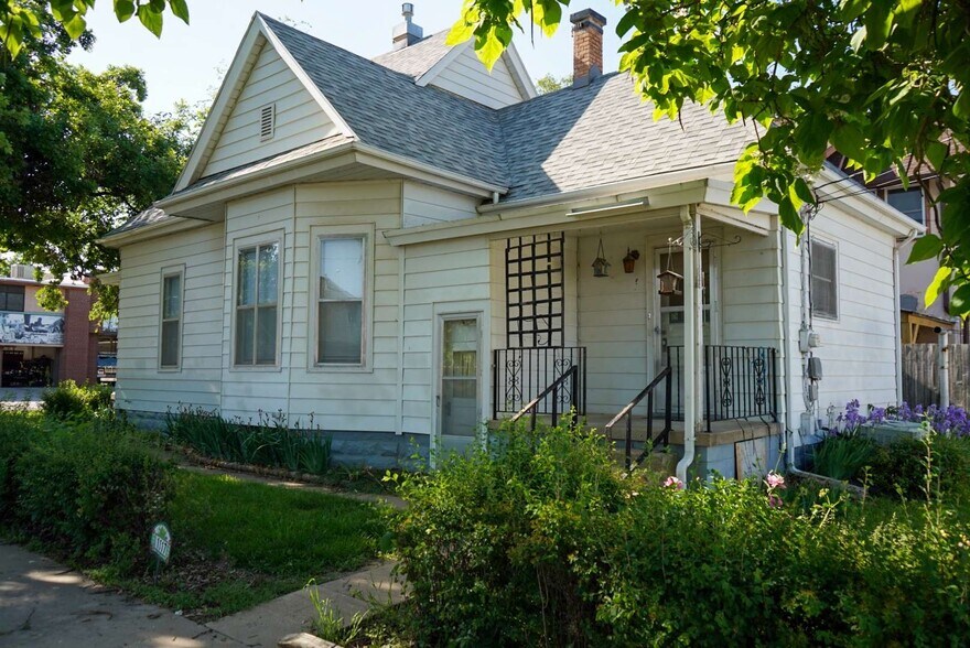 Primary Photo - 1117 S Santa Fe Ave