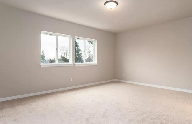 Building Photo - 122 N Trl Rd