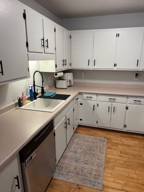 Building Photo - 106 Sunningdale Ct