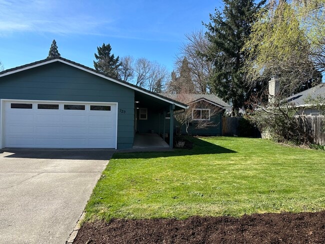 Building Photo - 720 Freeman Rd