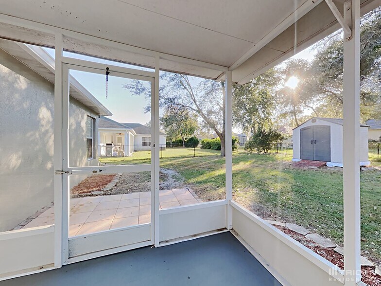 Building Photo - 3233 Ambassador Ave