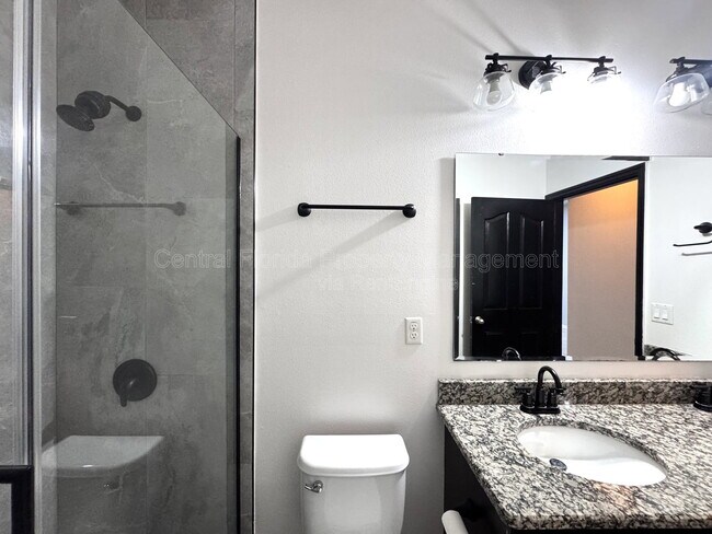 Building Photo - 11860 Thatcher Ave