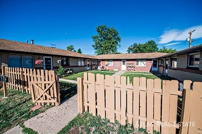 Building Photo - 1661 Fenton St