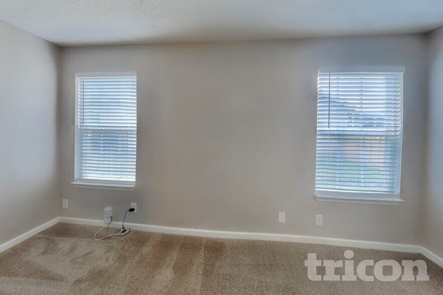 Building Photo - 1258 Tiree Dr
