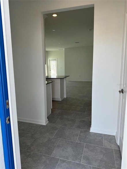 Building Photo - 2525 Relaxing Ln