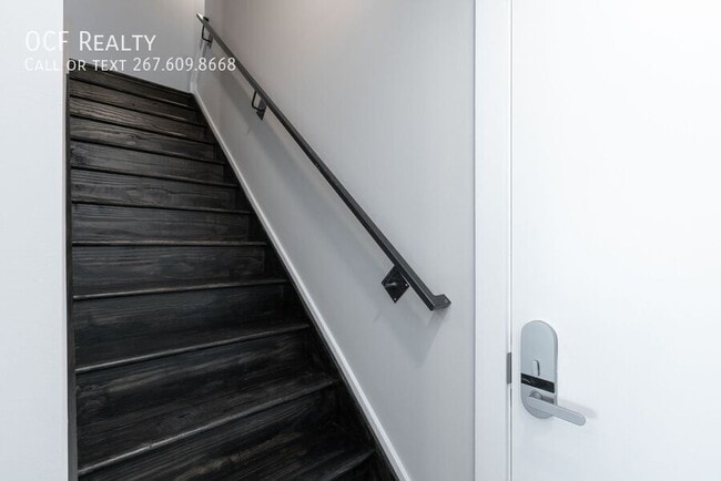 Building Photo - 711 N 16th St