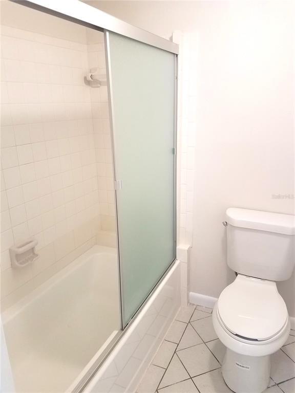 Building Photo - 6044 7th Ave W