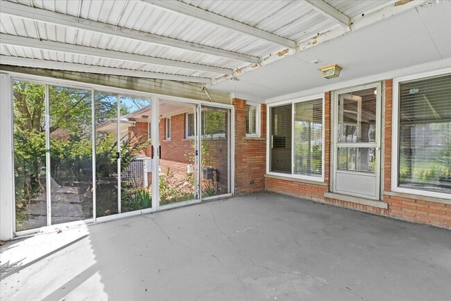 Building Photo - 48707 Eight Mile W