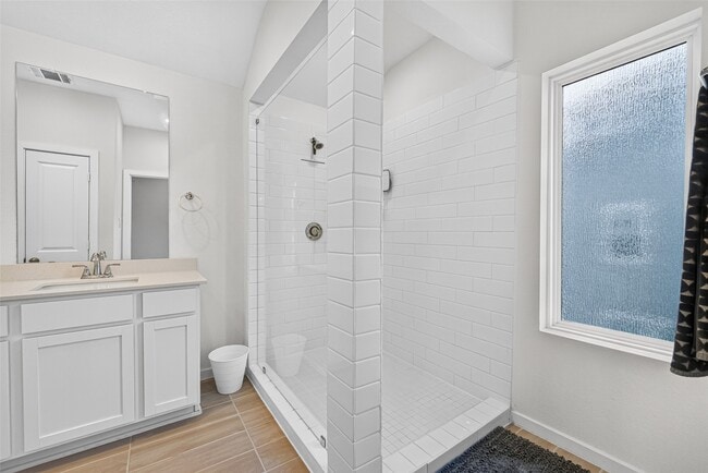 Building Photo - 2206 Via Cami Ln