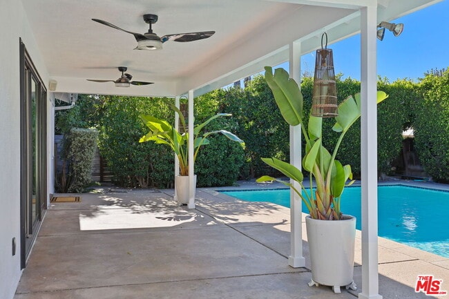 Building Photo - 1373 Beckwith Ave