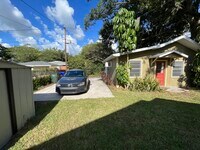 Building Photo - 836 Orange Park Ave
