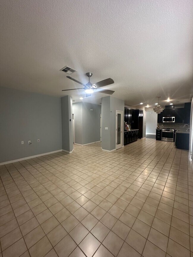 Building Photo - Remodeled 2 Story Home in North Stockton