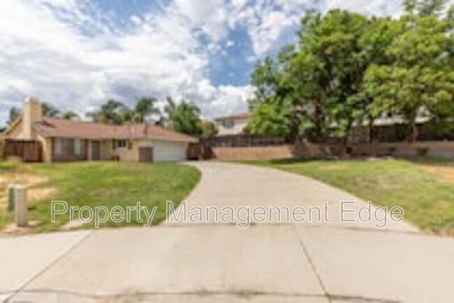 Building Photo - 37753 Sea Pines Ct