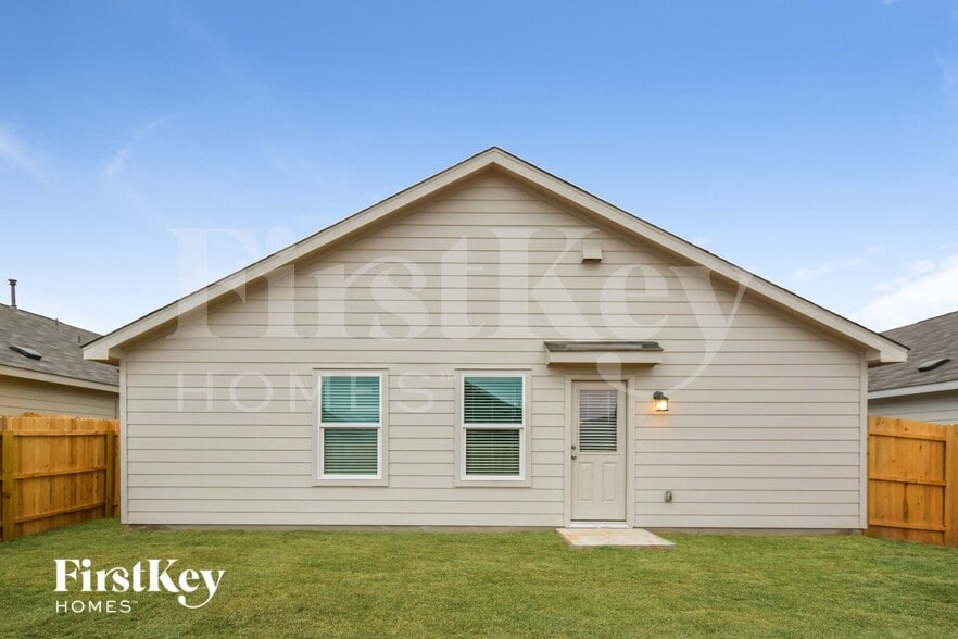 Building Photo - 10522 De Gonzalo Way