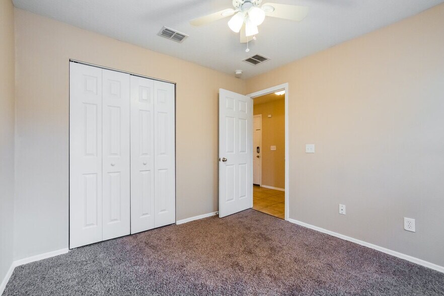 Building Photo - 2643 Breezy Meadow Rd