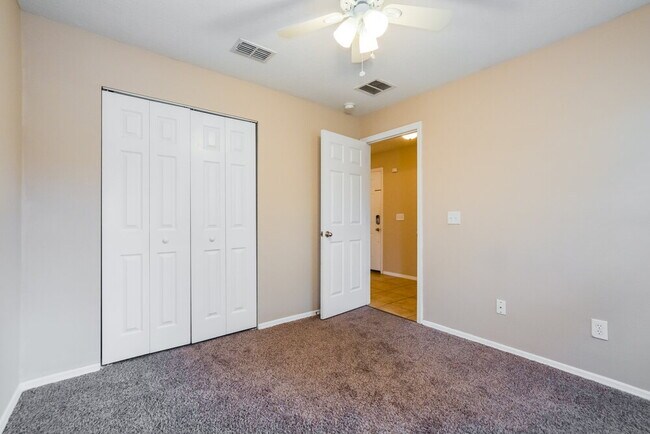 Building Photo - 2643 Breezy Meadow Rd