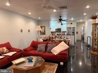 Building Photo - 736 S 8th St