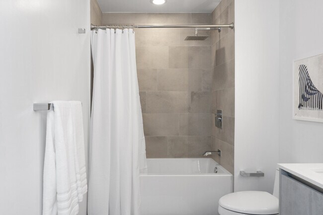 Building Photo - 6614 Blue Diamond Rd