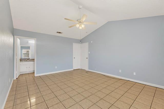 Building Photo - 926 Binbrook Dr