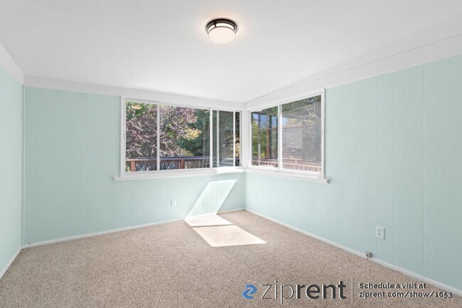 Building Photo - 1012 63rd St