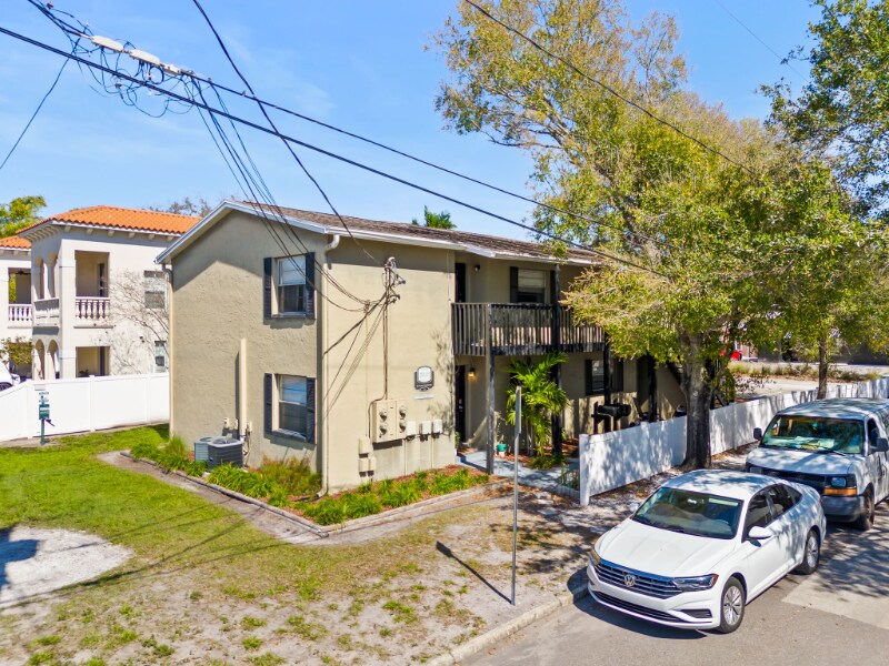 Building Photo - 310 S Orleans Ave