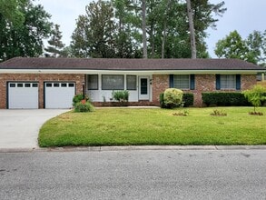 Building Photo - 4940 Brighton Dr